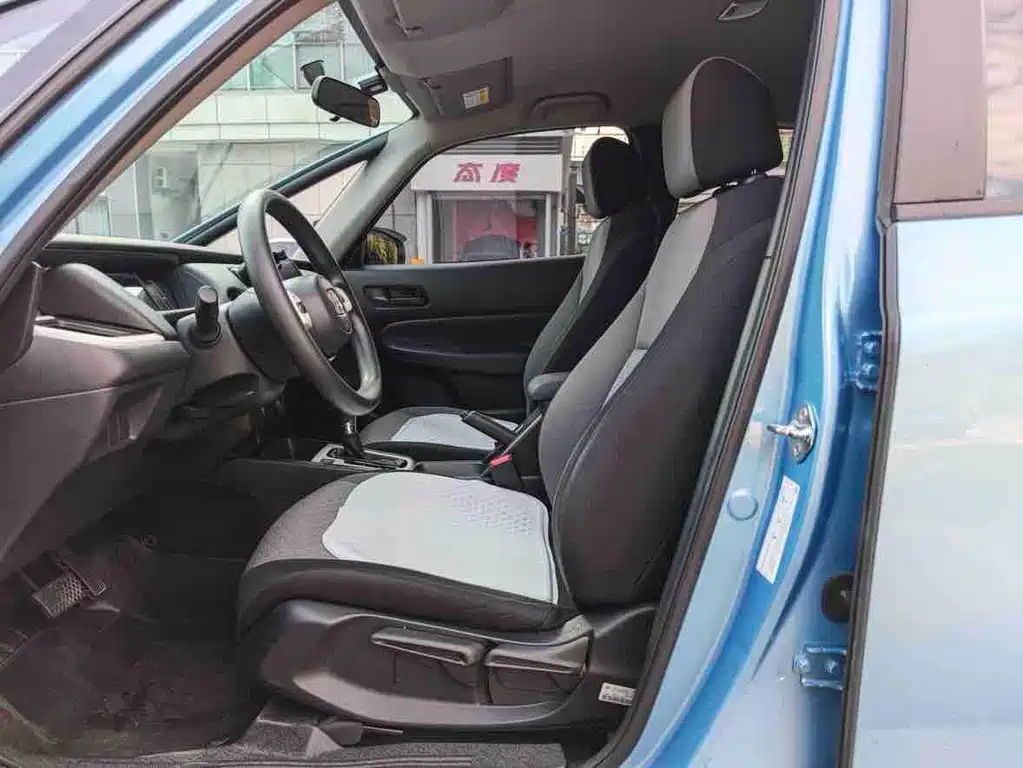 Honda Fit — фото 13