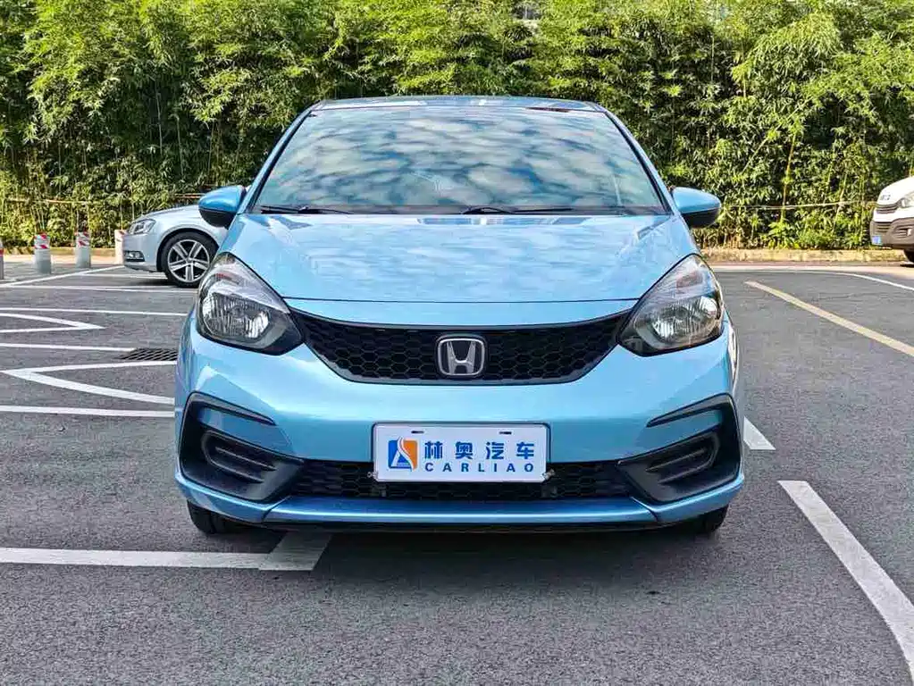 Honda Fit — фото 3