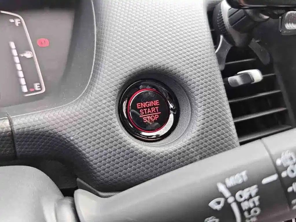 Honda Fit — фото 21