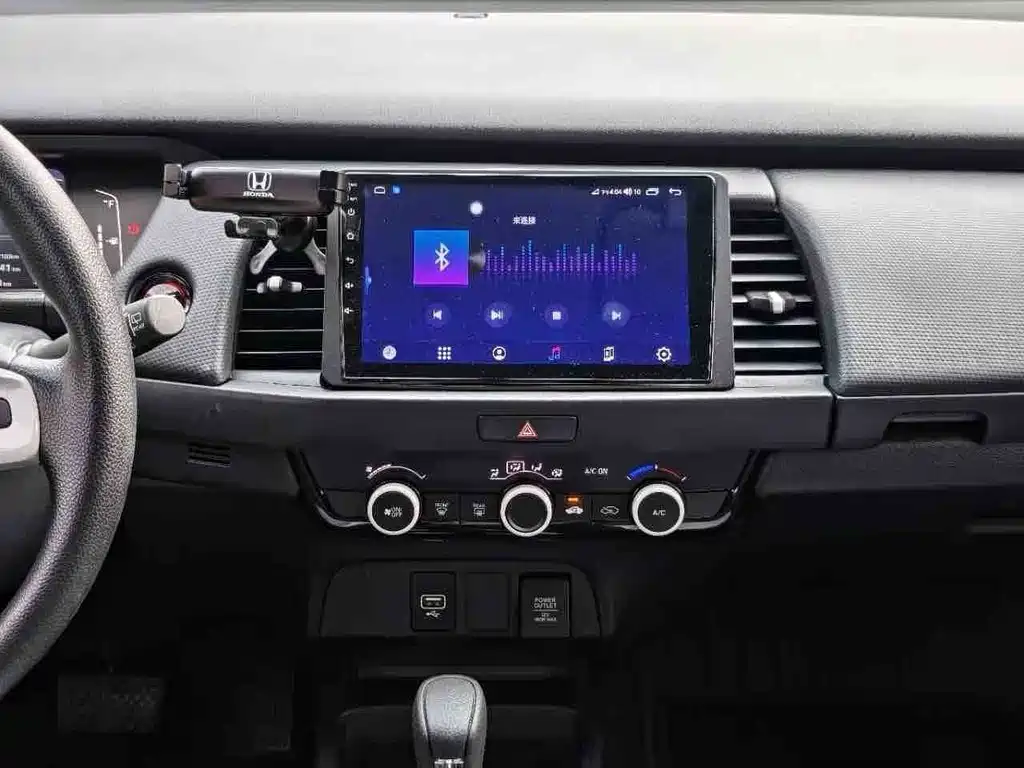 Honda Fit — фото 22