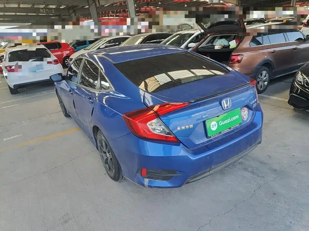 Honda Civic — фото 5