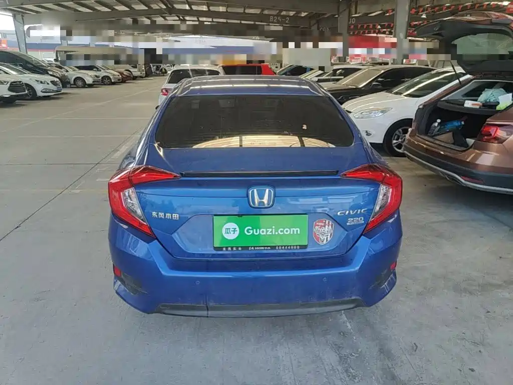 Honda Civic — фото 6