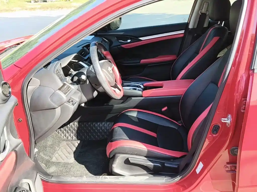Honda Civic — фото 15