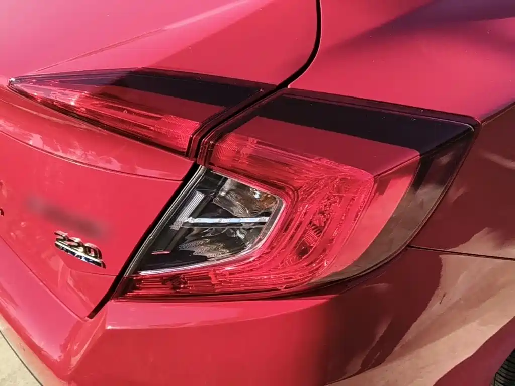 Honda Civic — фото 8
