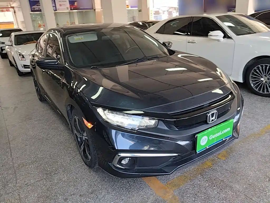 Honda Civic — фото 4