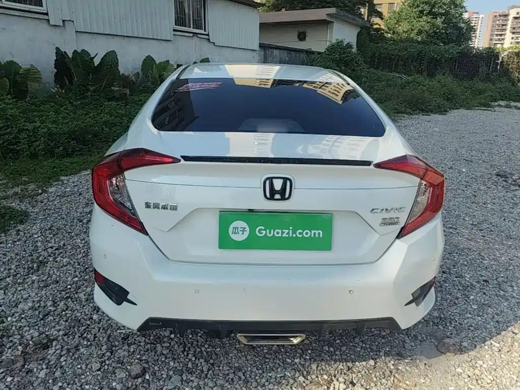 Honda Civic — фото 6