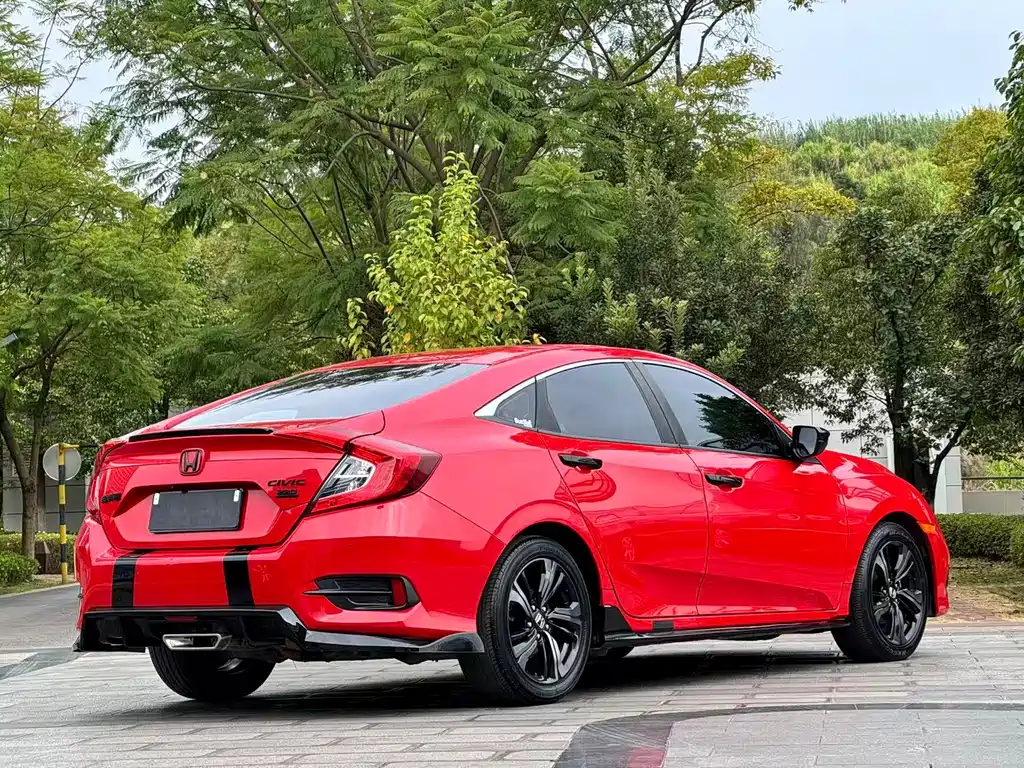 Honda Civic — фото 4