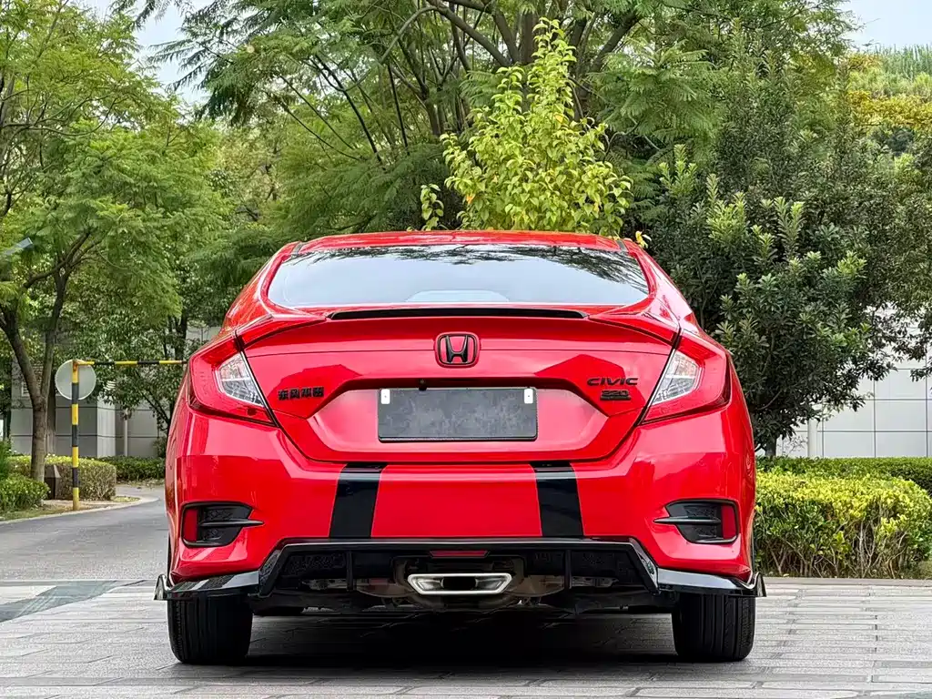 Honda Civic — фото 5