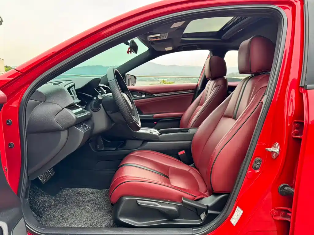 Honda Civic — фото 7