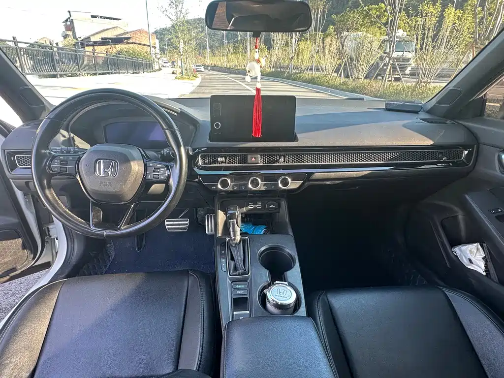 Honda Civic — фото 8