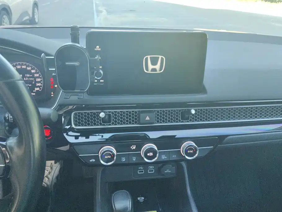 Honda Civic — фото 13