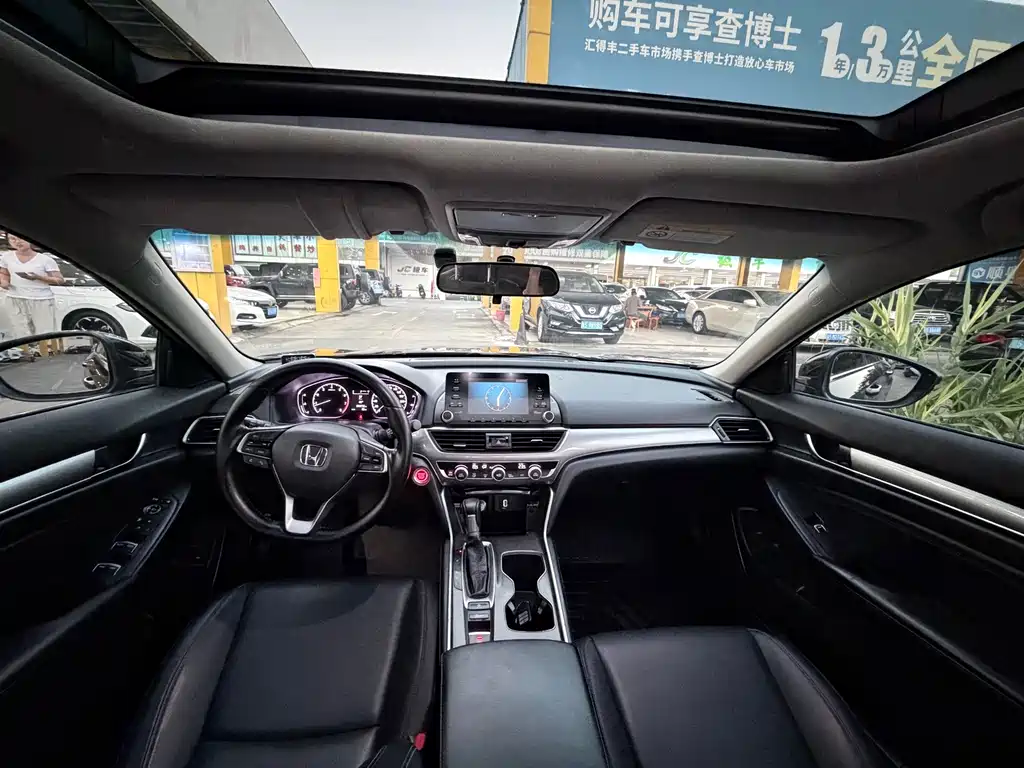 Honda Accord — фото 6