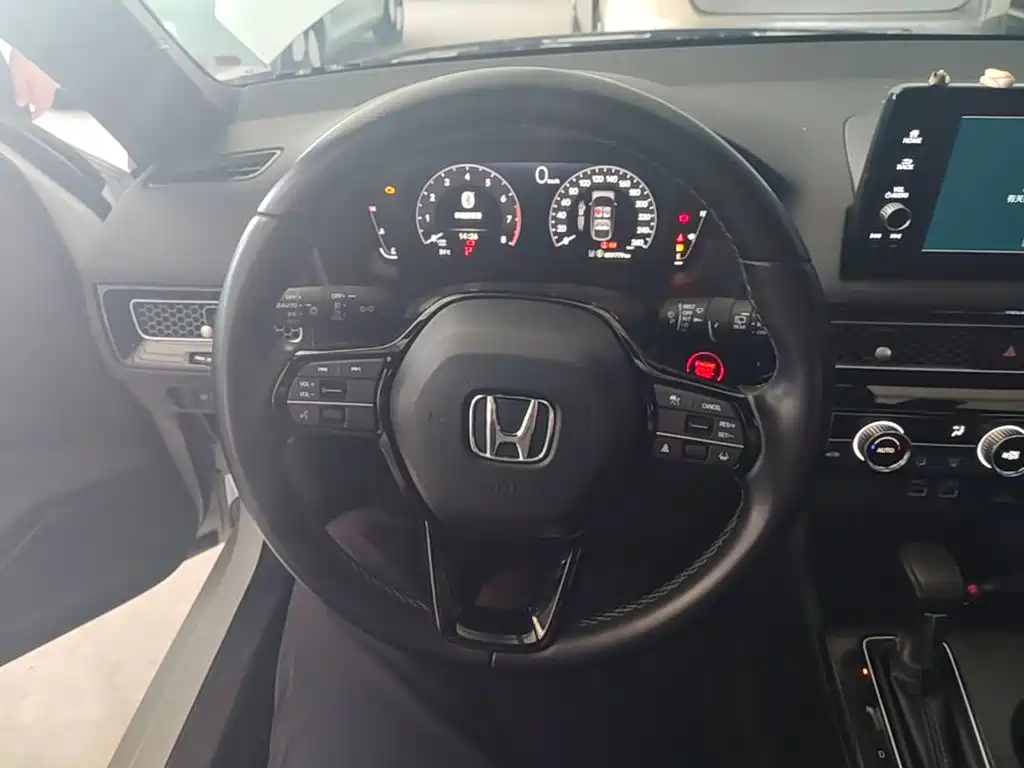 Honda Civic — фото 11