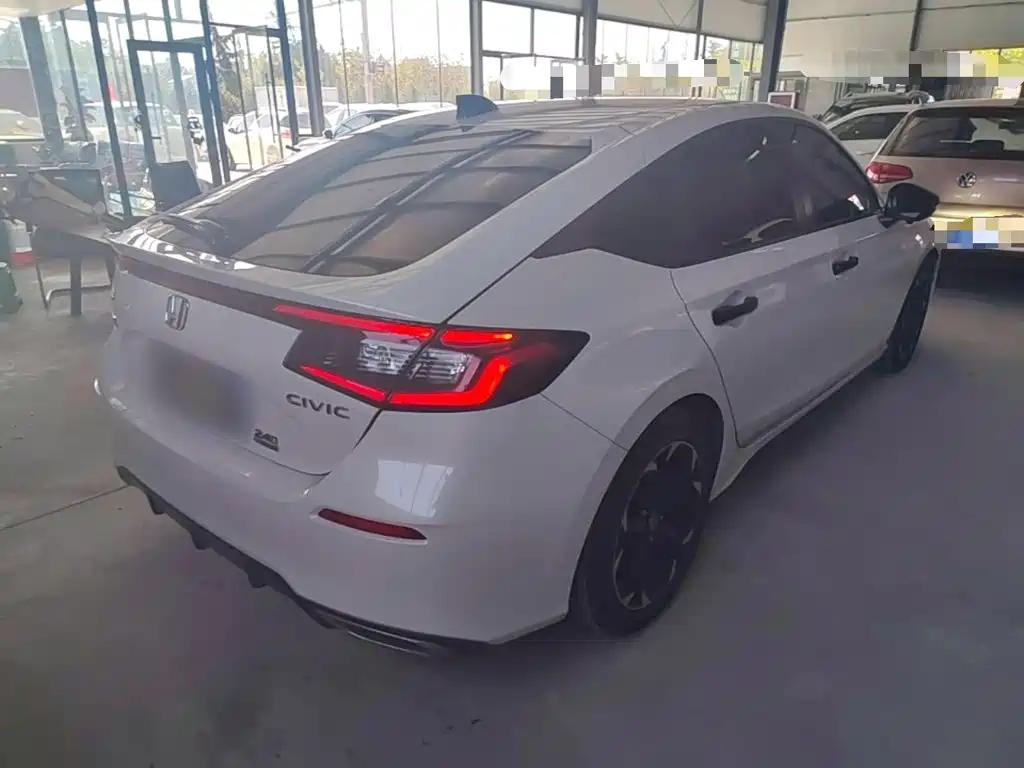 Honda Civic — фото 7