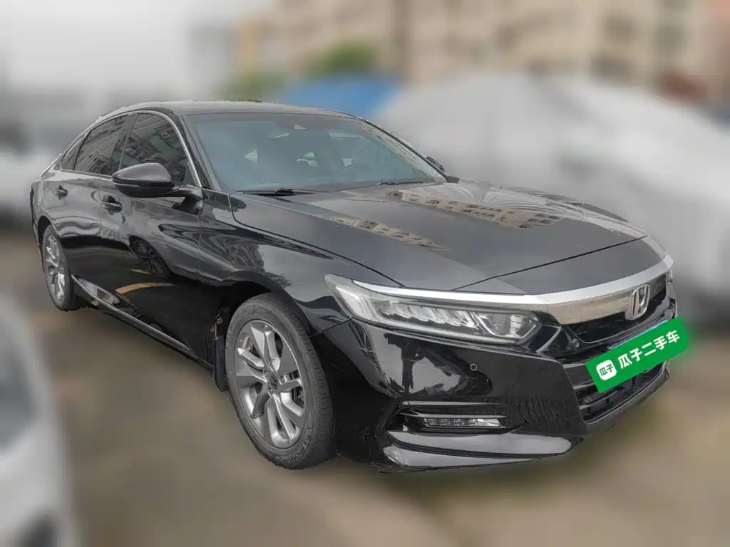 Honda Accord — фото 23
