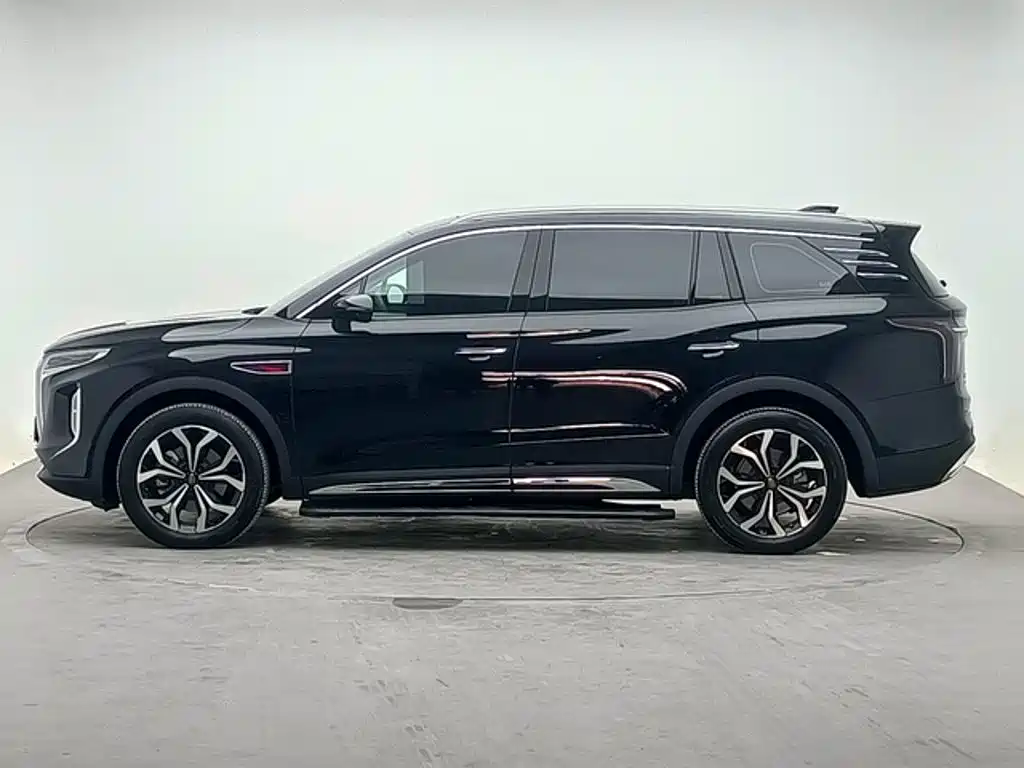 Hongqi Hongqi HS7 — фото 2