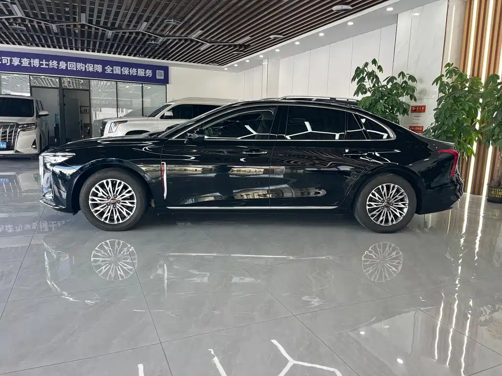 Hongqi Hongqi H5 — фото 3