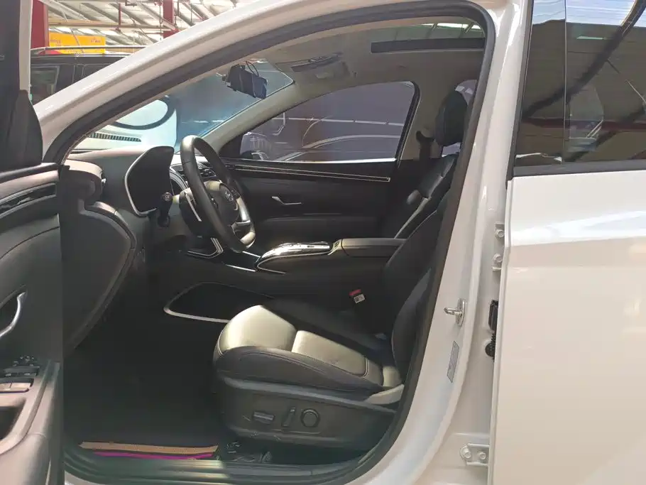 Hyundai Tucson — фото 9