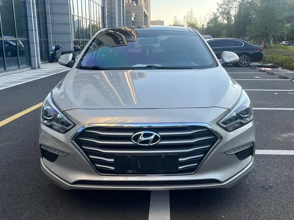Hyundai Mistra — фото 2
