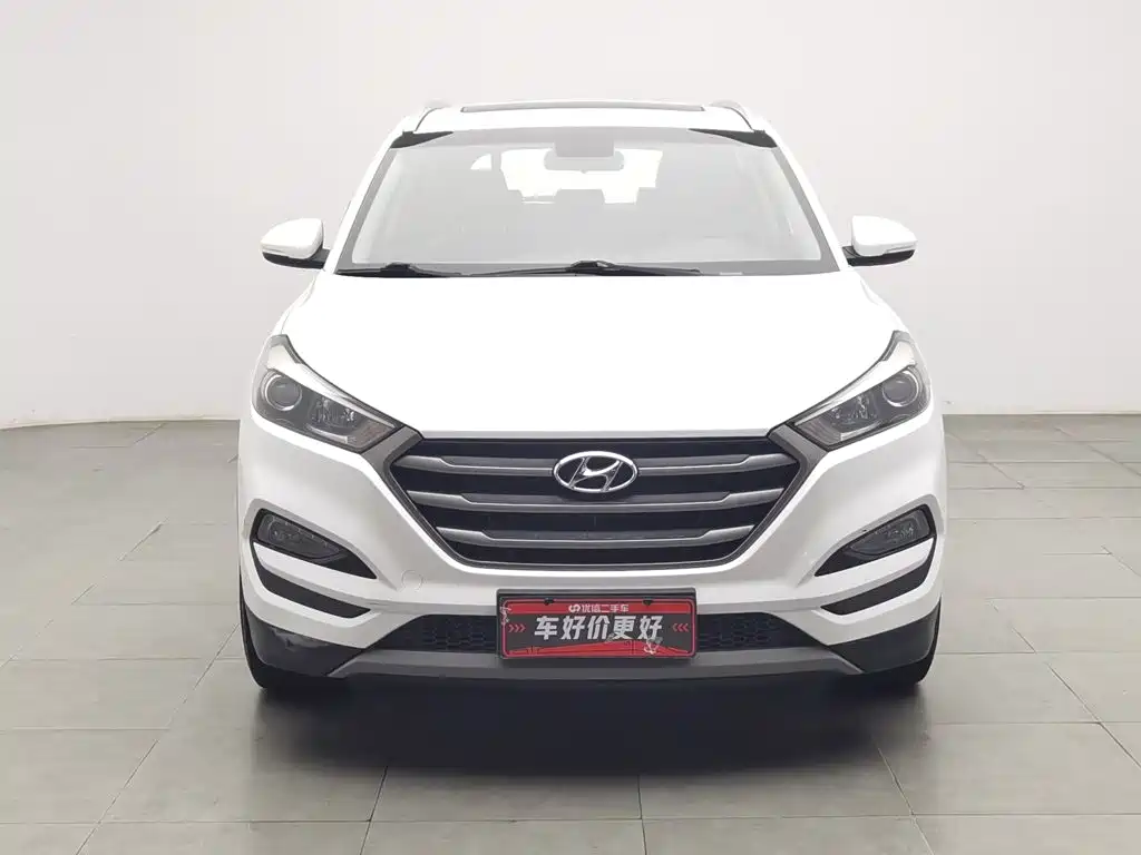 Hyundai Tucson — фото 3