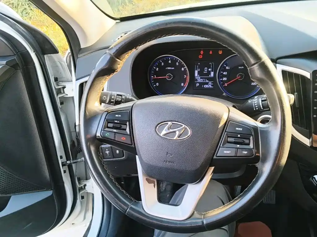 Hyundai ix25 — фото 11