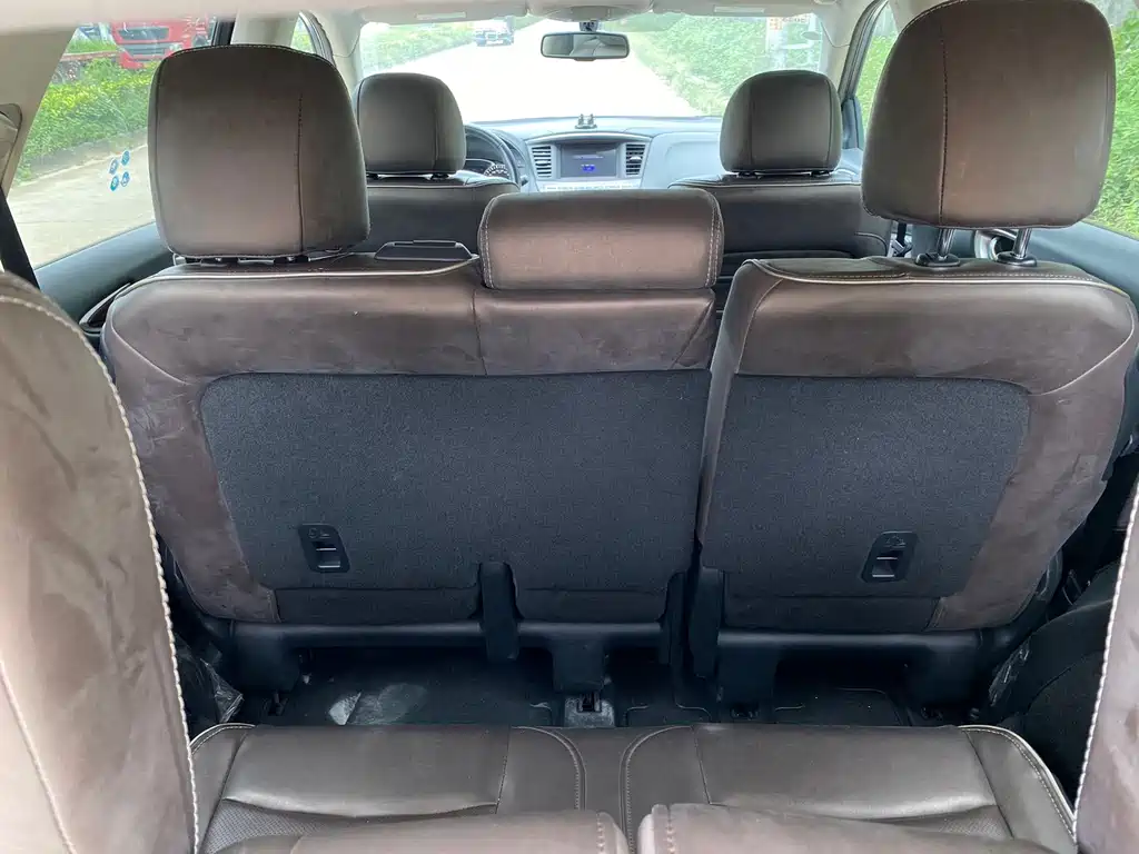 Infiniti QX60 (Import) — фото 11