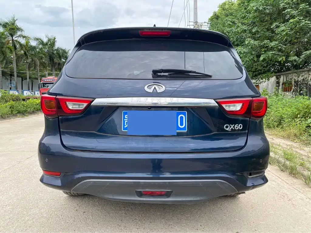 Infiniti QX60 (Import) — фото 5