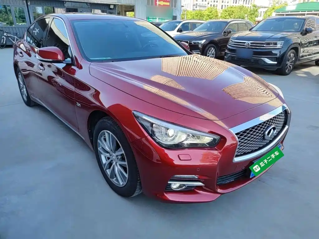 Infiniti Q50L — фото 4