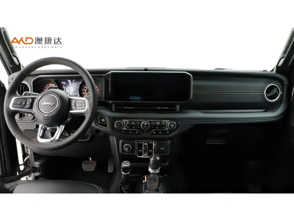Jeep Wrangler — фото 5