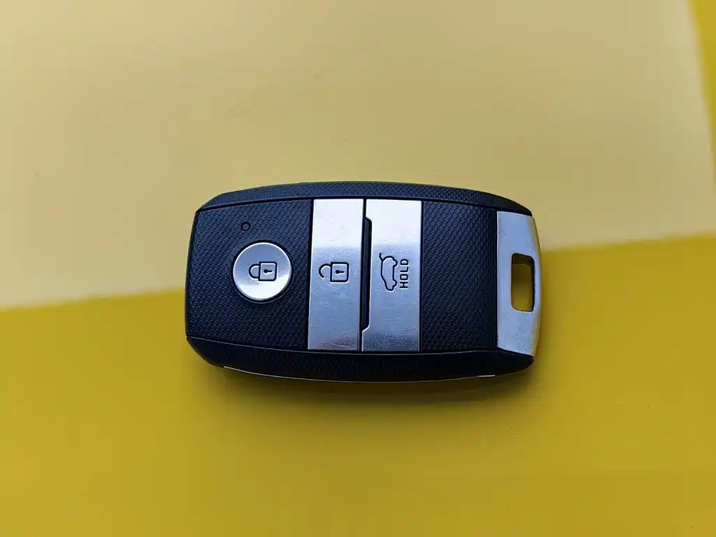 Kia KX1 — фото 19
