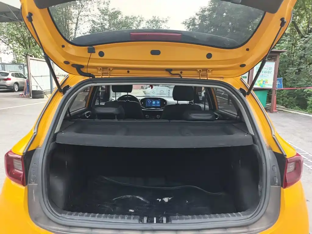 Kia KX1 — фото 19