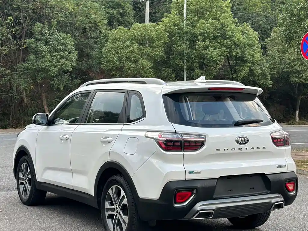 Kia Sportage — фото 4