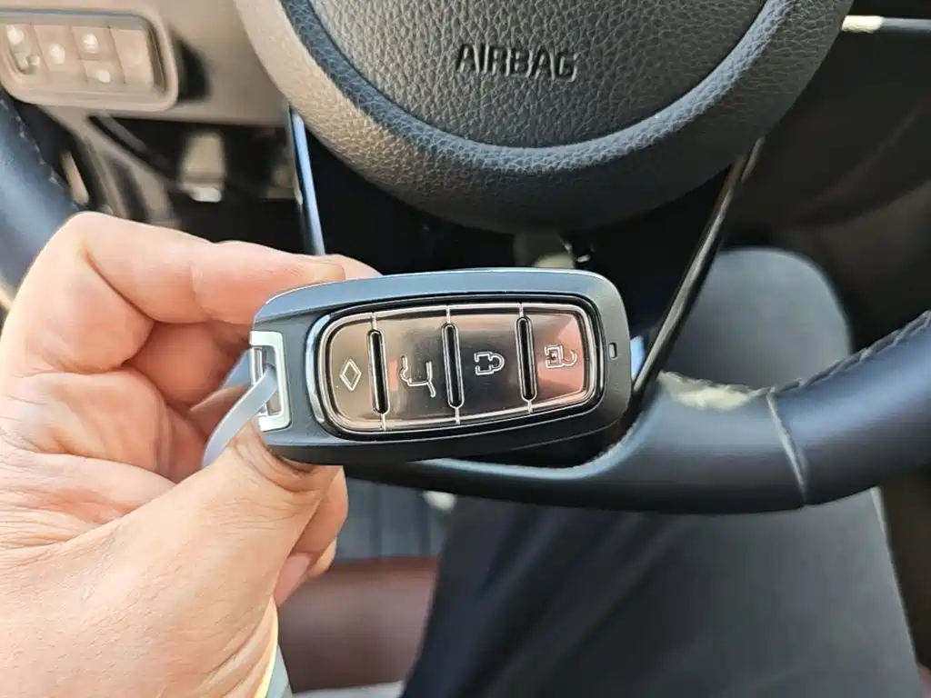 Kia Sportage — фото 9
