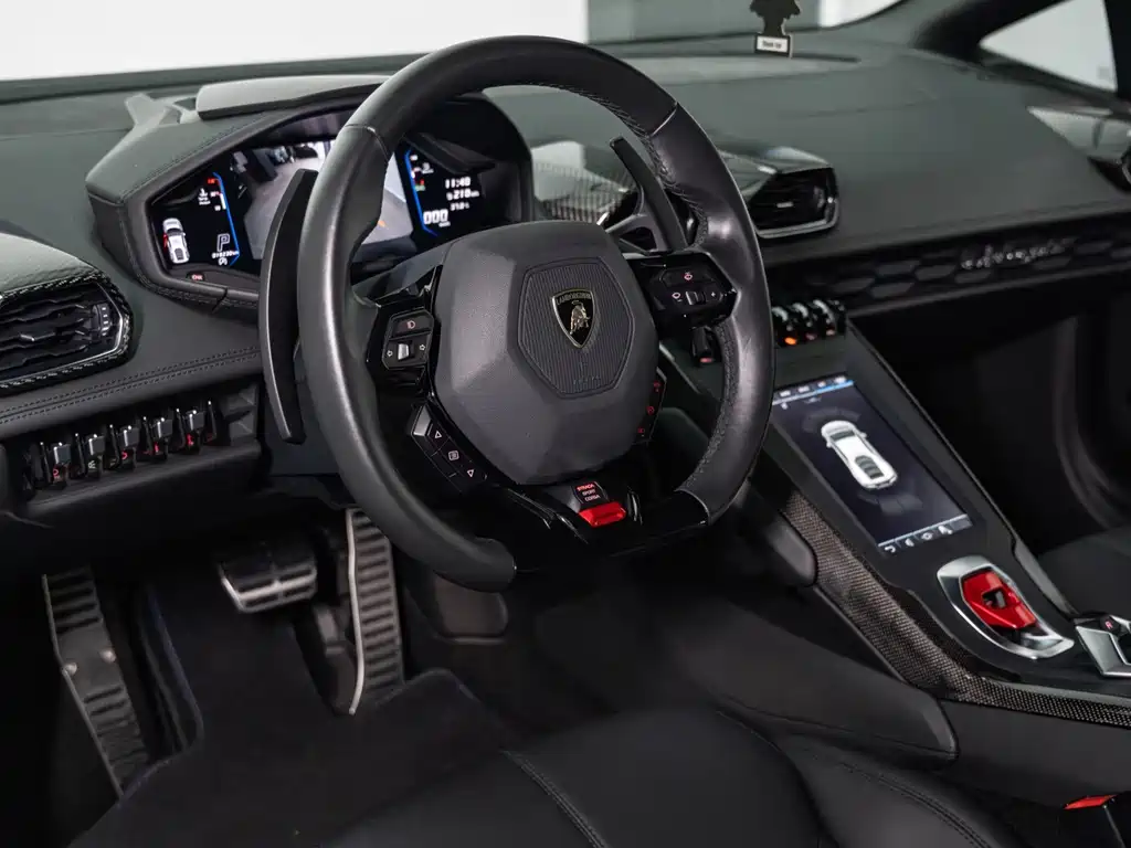 Lamborghini Huracán — фото 13