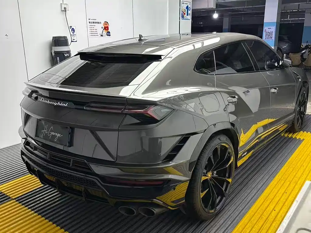Lamborghini Urus — фото 3