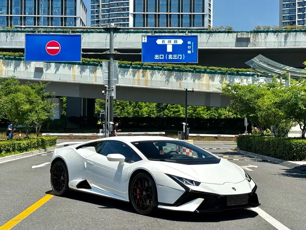 Lamborghini Huracán — фото 2