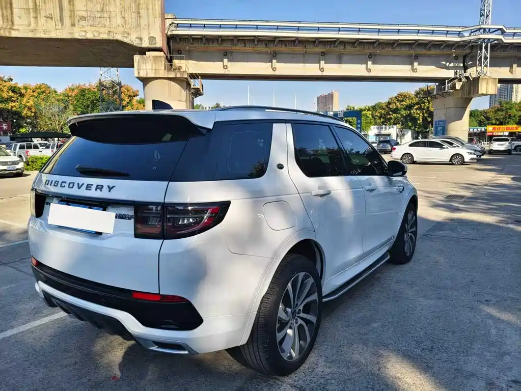 Land Rover Discovery Sport — фото 7