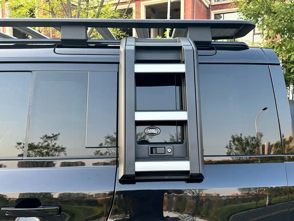 Land Rover Defender — фото 30