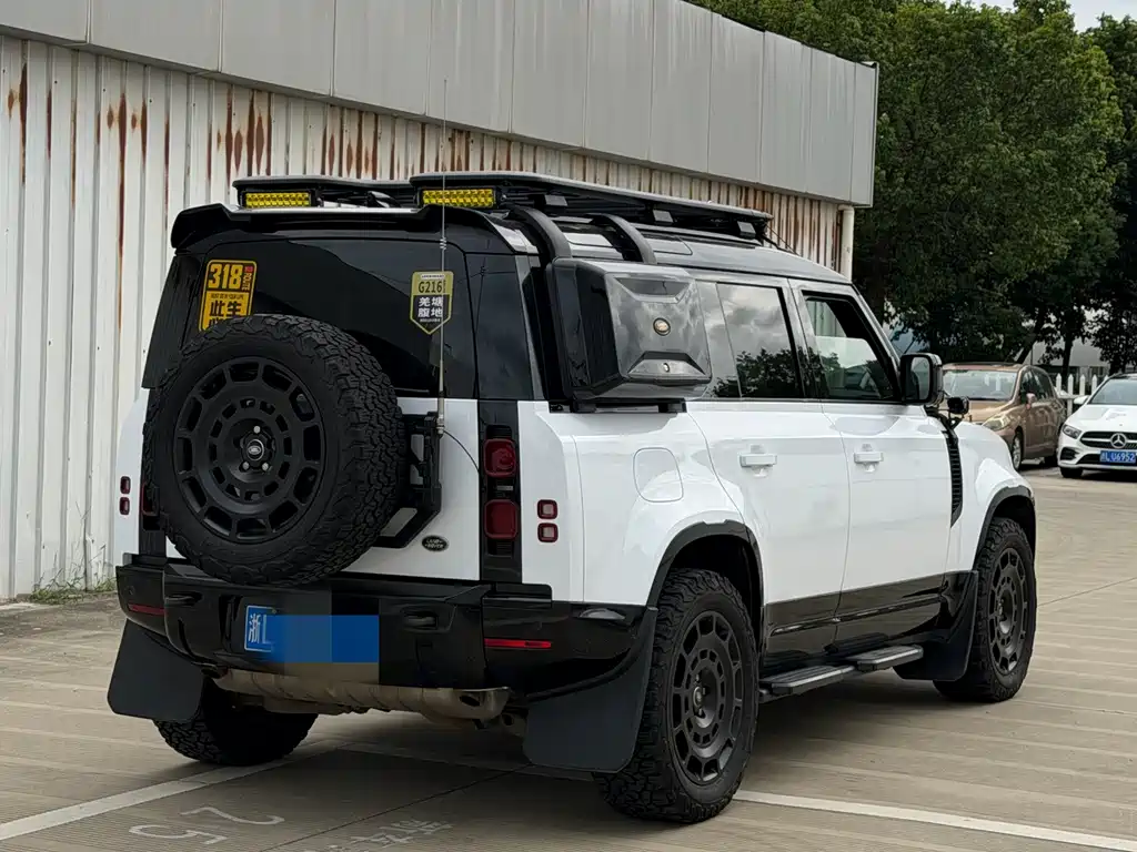 Land Rover Defender — фото 4