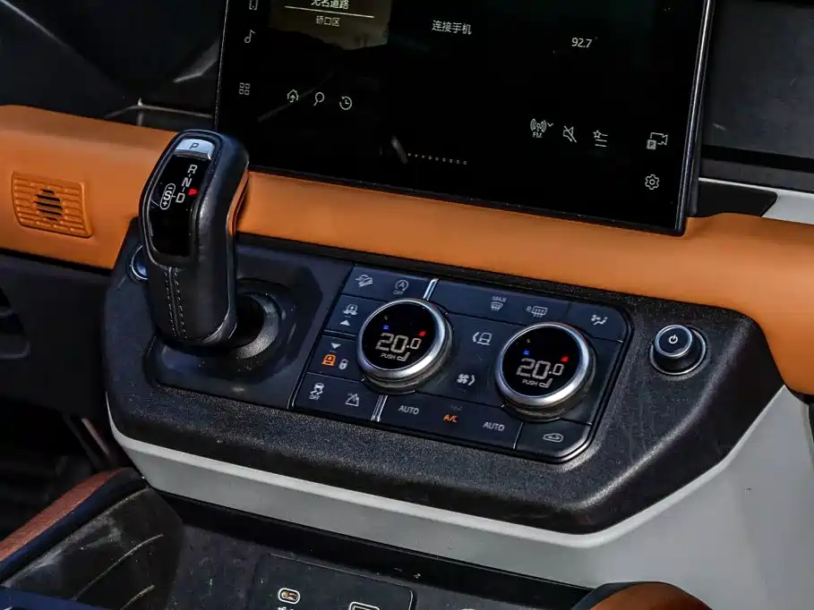 Land Rover Defender — фото 29