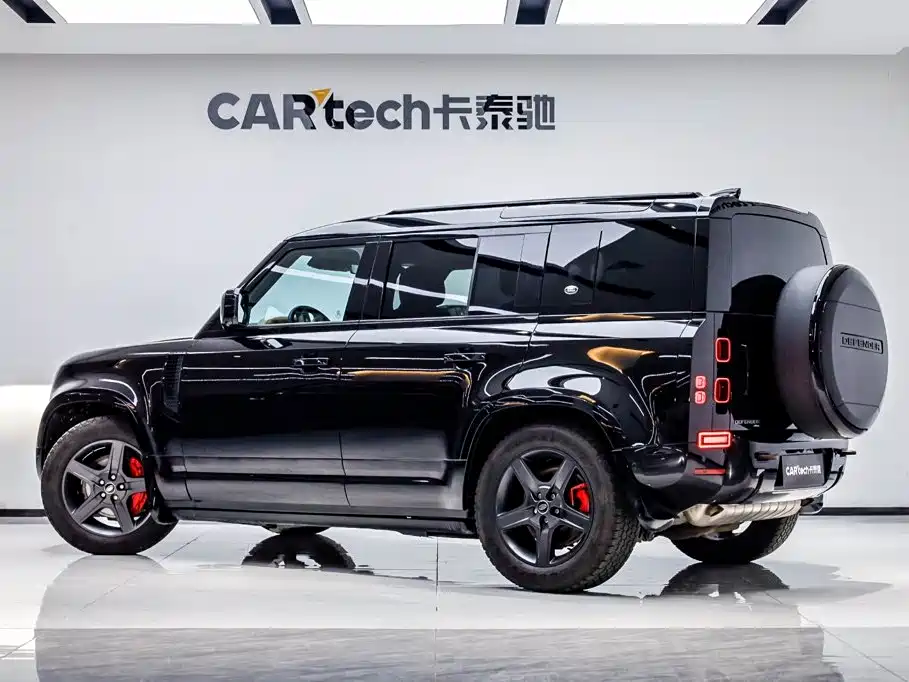 Land Rover Defender — фото 4