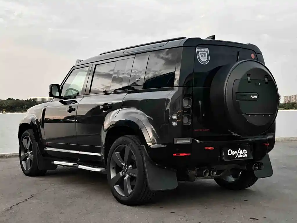 Land Rover Defender — фото 3