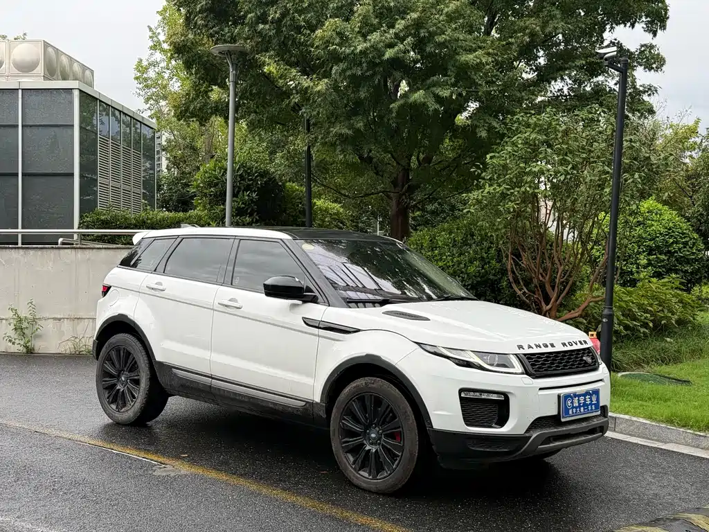 Land Rover Evoque — фото 3