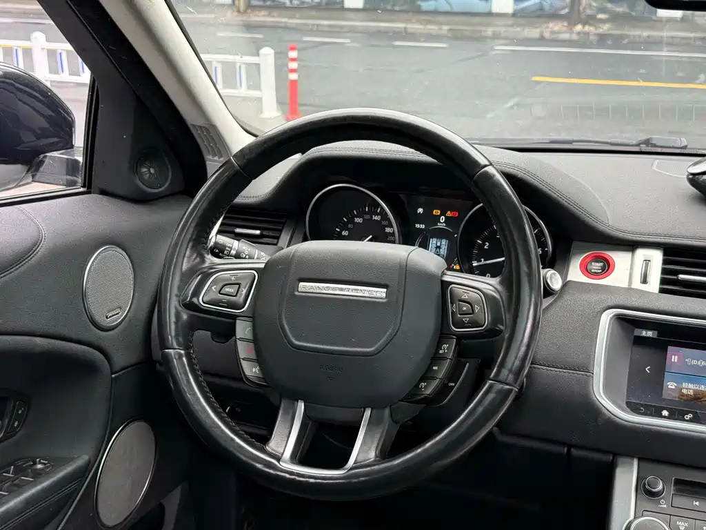 Land Rover Evoque — фото 6