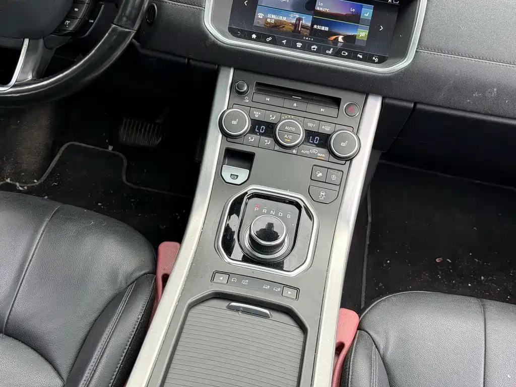 Land Rover Evoque — фото 8
