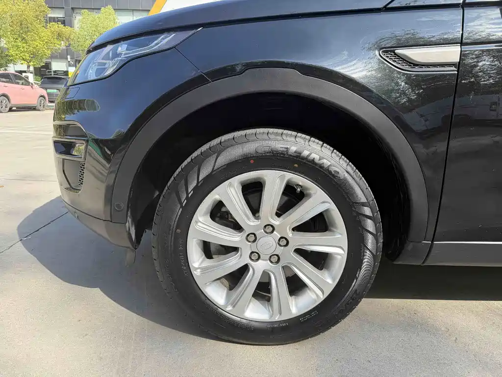 Land Rover Discovery Sport — фото 9