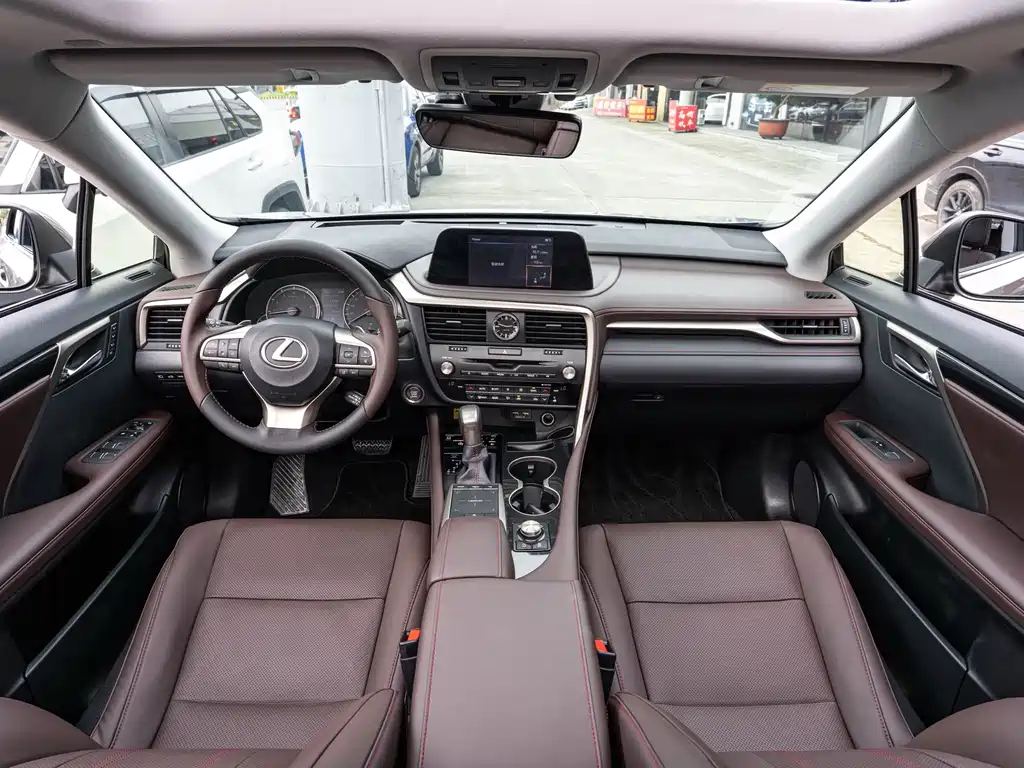 Lexus RX — фото 13