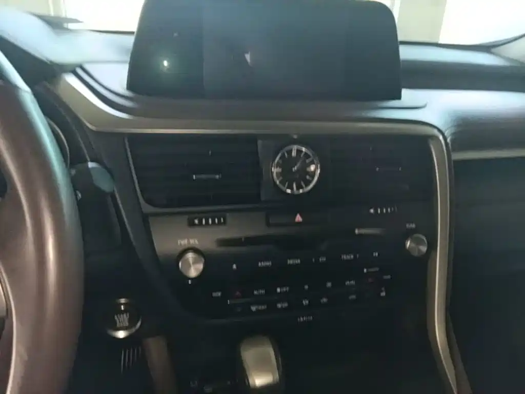 Lexus RX — фото 13