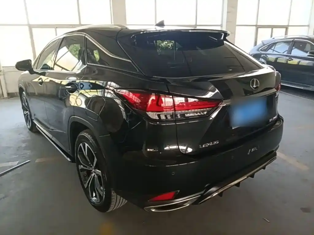Lexus RX — фото 5