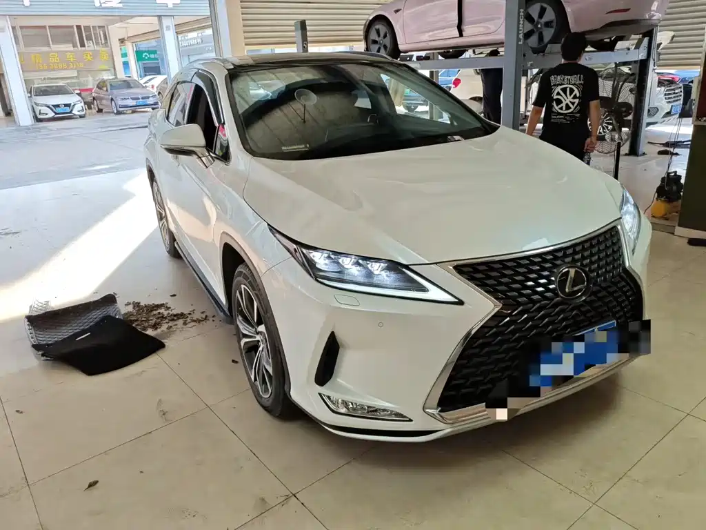 Lexus RX — фото 2